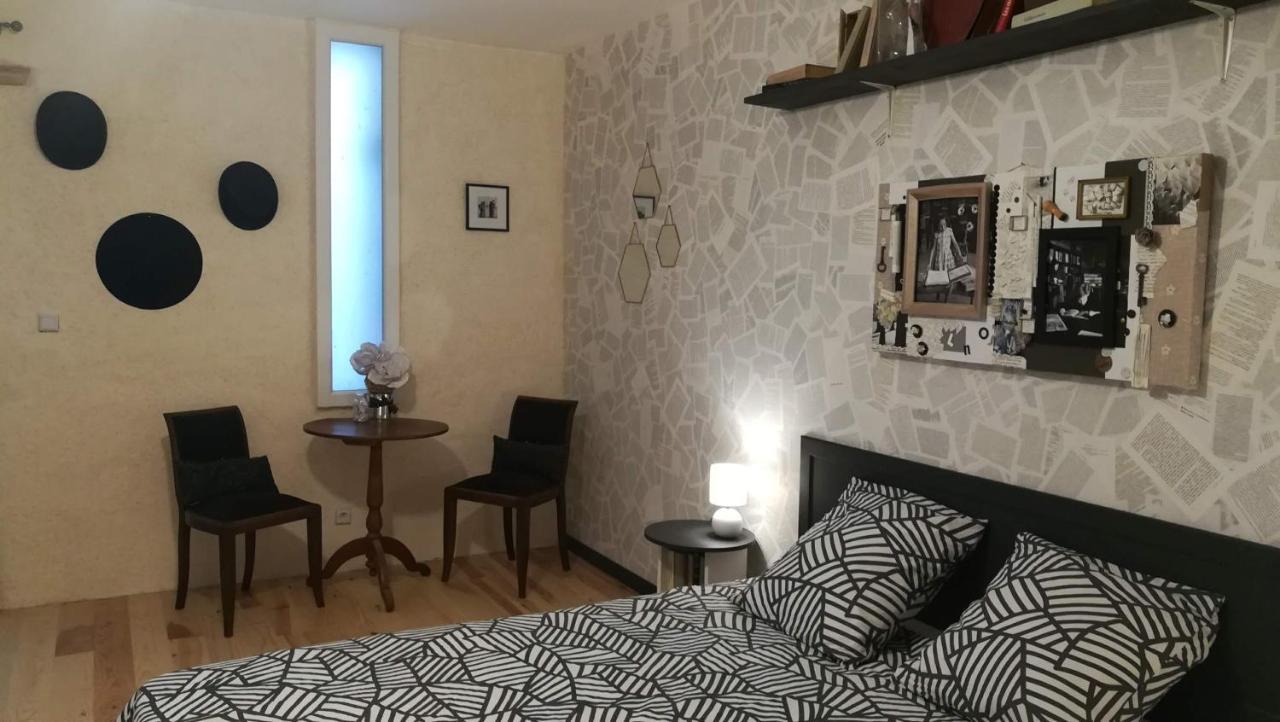 Un Nid Pour La Nuit, Chambres D'Hotes Saint-Gery  ภายนอก รูปภาพ